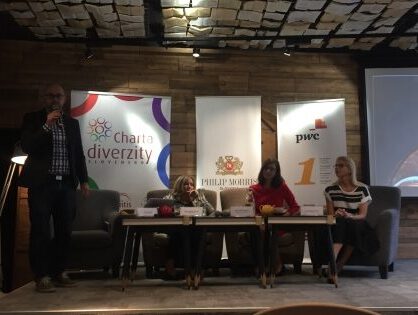 Slovenské ženy zarábajú o 18 % menej ako muži – ako dosiahnuť rovnosť platov?